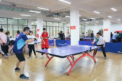 ed99ac06e6954ef0a9ec2ff3814d85fd.jpg 男单决赛_副本.jpg