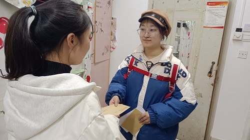 3ea2de2def93460484e08a9e11de0bcd.jpg 纸短情长 情深言浅活动照.jpg