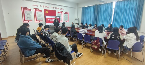 788d1aa433124dd09d8edf4828bef598.jpg 竞选演讲.jpg