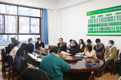 20ac6525d9b5447796cc3873650a5904.jpg 院领导走访日1.JPG