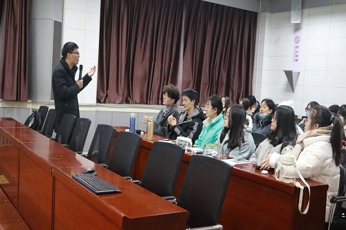 d1d9e7cd250f434f9ebe395ae1eac7fd.jpg 雅思口语分享交流会.JPG