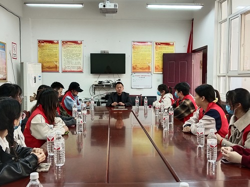 464f10342dd342b8b8543ced9e9c8aaf.jpg 座谈会.jpg