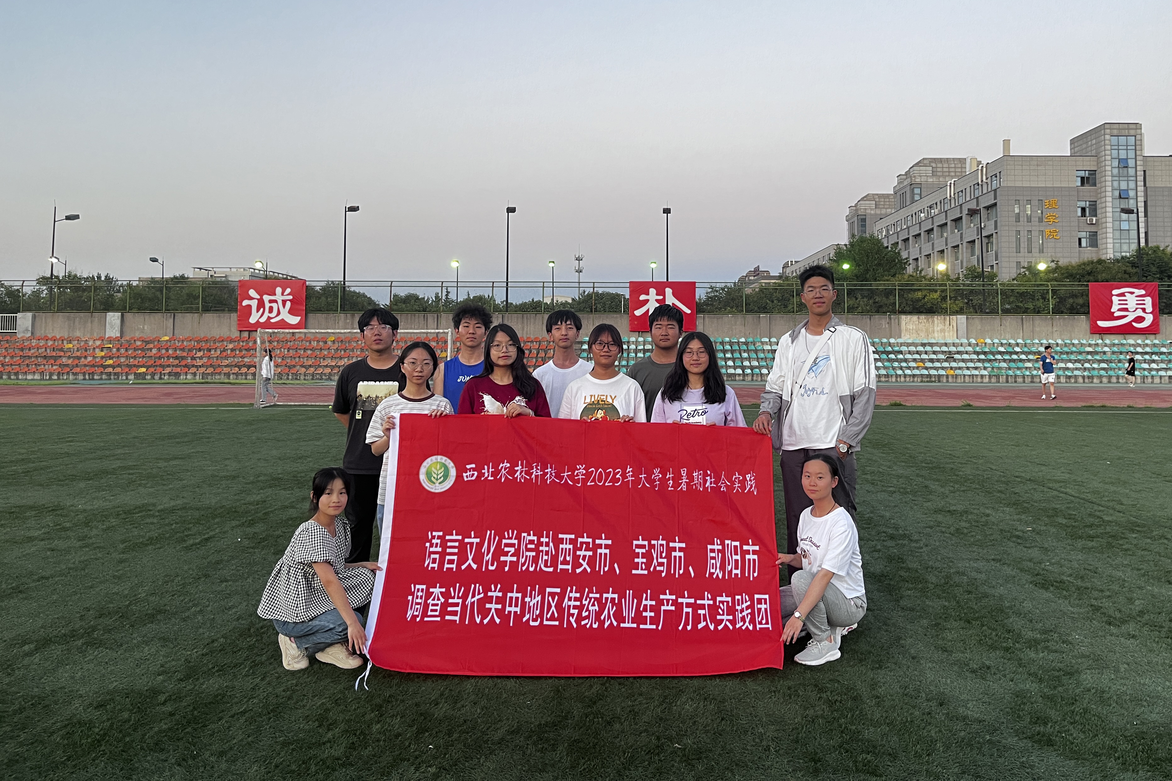 38ccb845fc1a48f7a29feb53ff0c3973.jpg 38ccb845fc1a48f7a29feb53ff0c3973.jpg